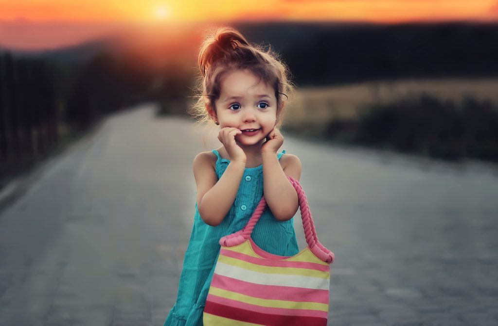 girl with bag